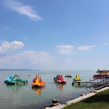 Villa Oliver Balatonlelle Dış mekan fotoğraf